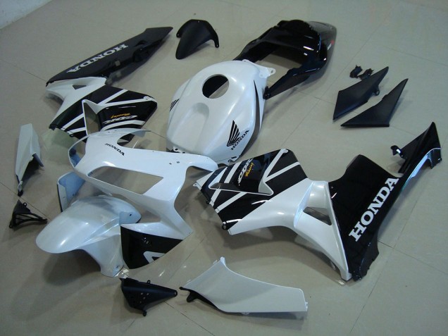 Bianco Nero Kits Carene & Plastica Honda CBR 600 RR 2003-2004 Bianco Nero Kits Carene & Plastica Honda CBR 600 RR 2003-2004